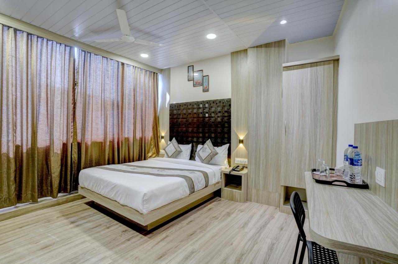 Hotel Arts International มุมไบ ภายนอก รูปภาพ