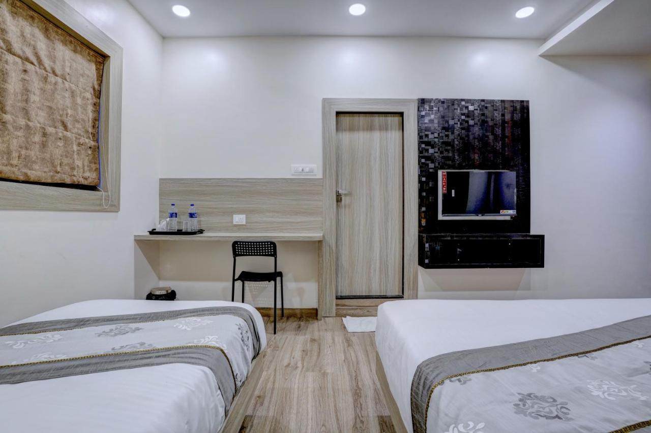 Hotel Arts International มุมไบ ภายนอก รูปภาพ