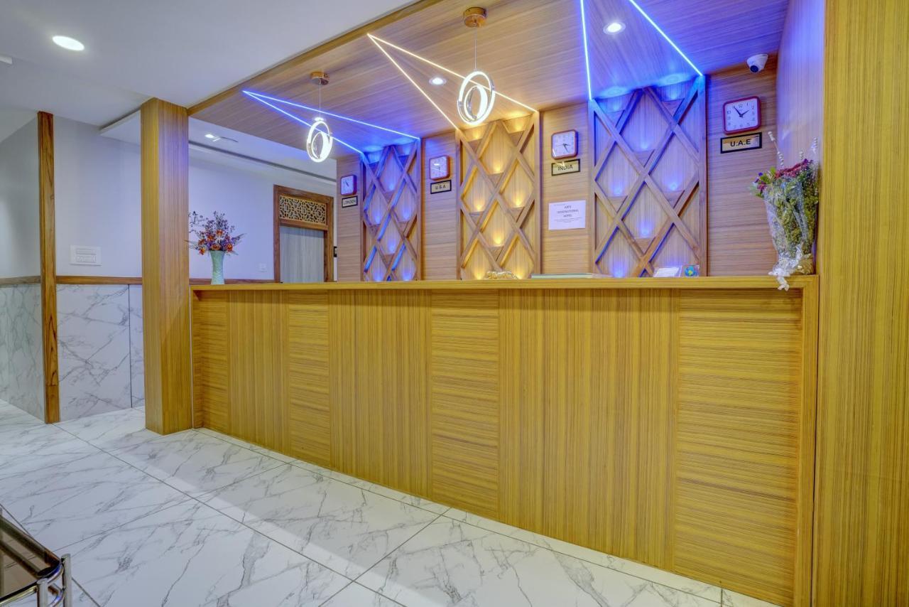Hotel Arts International มุมไบ ภายนอก รูปภาพ
