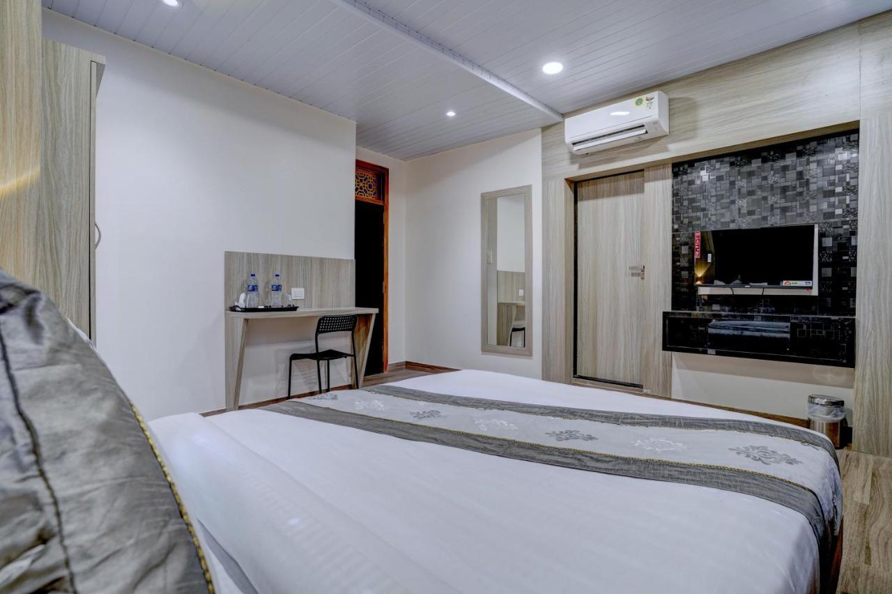 Hotel Arts International มุมไบ ภายนอก รูปภาพ