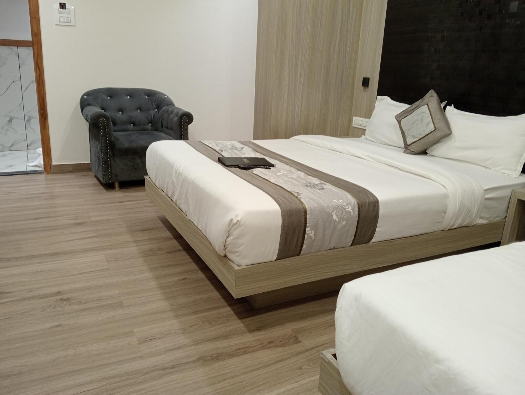 Hotel Arts International มุมไบ ภายนอก รูปภาพ