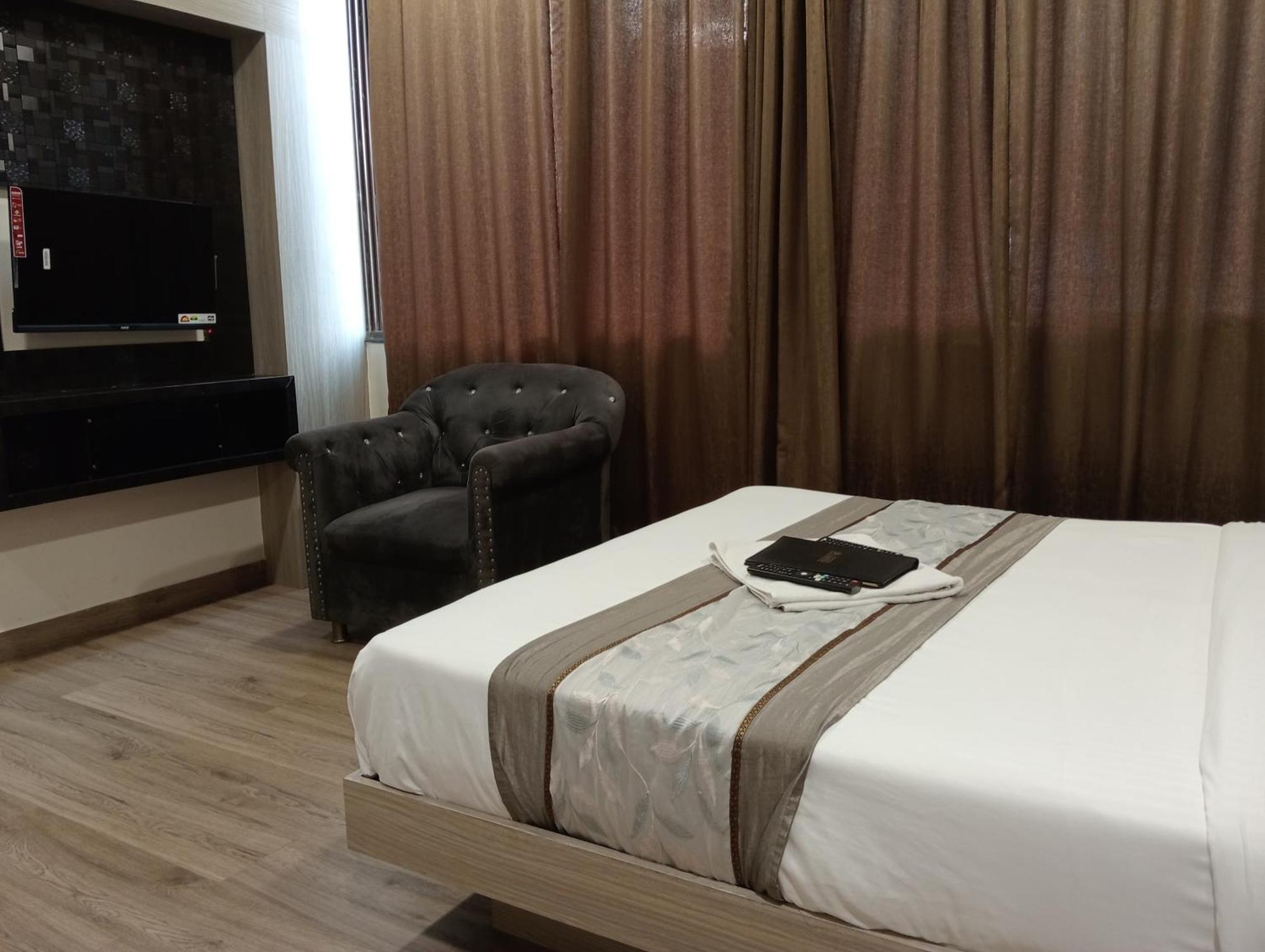 Hotel Arts International มุมไบ ภายนอก รูปภาพ