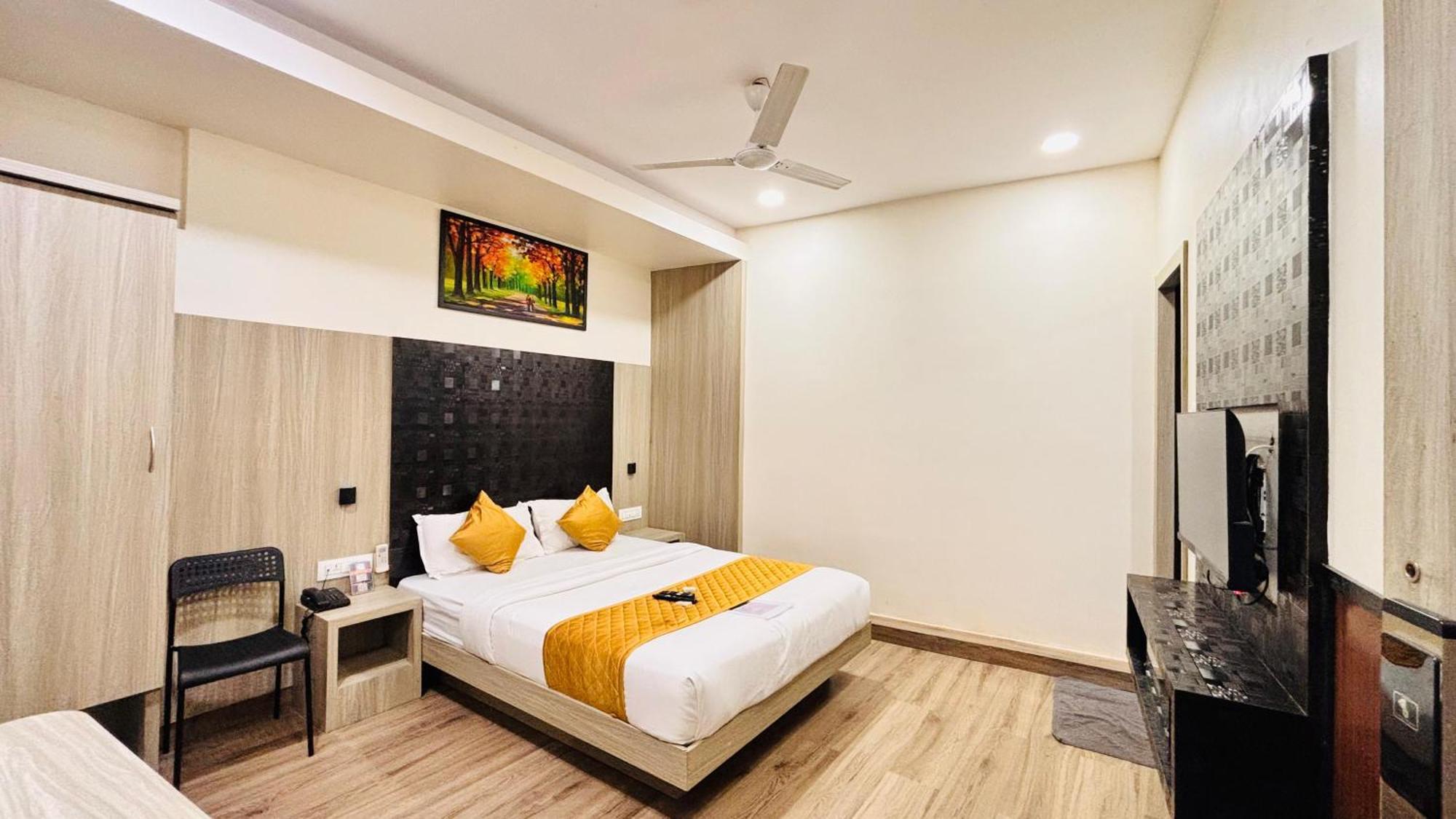 Hotel Arts International มุมไบ ภายนอก รูปภาพ