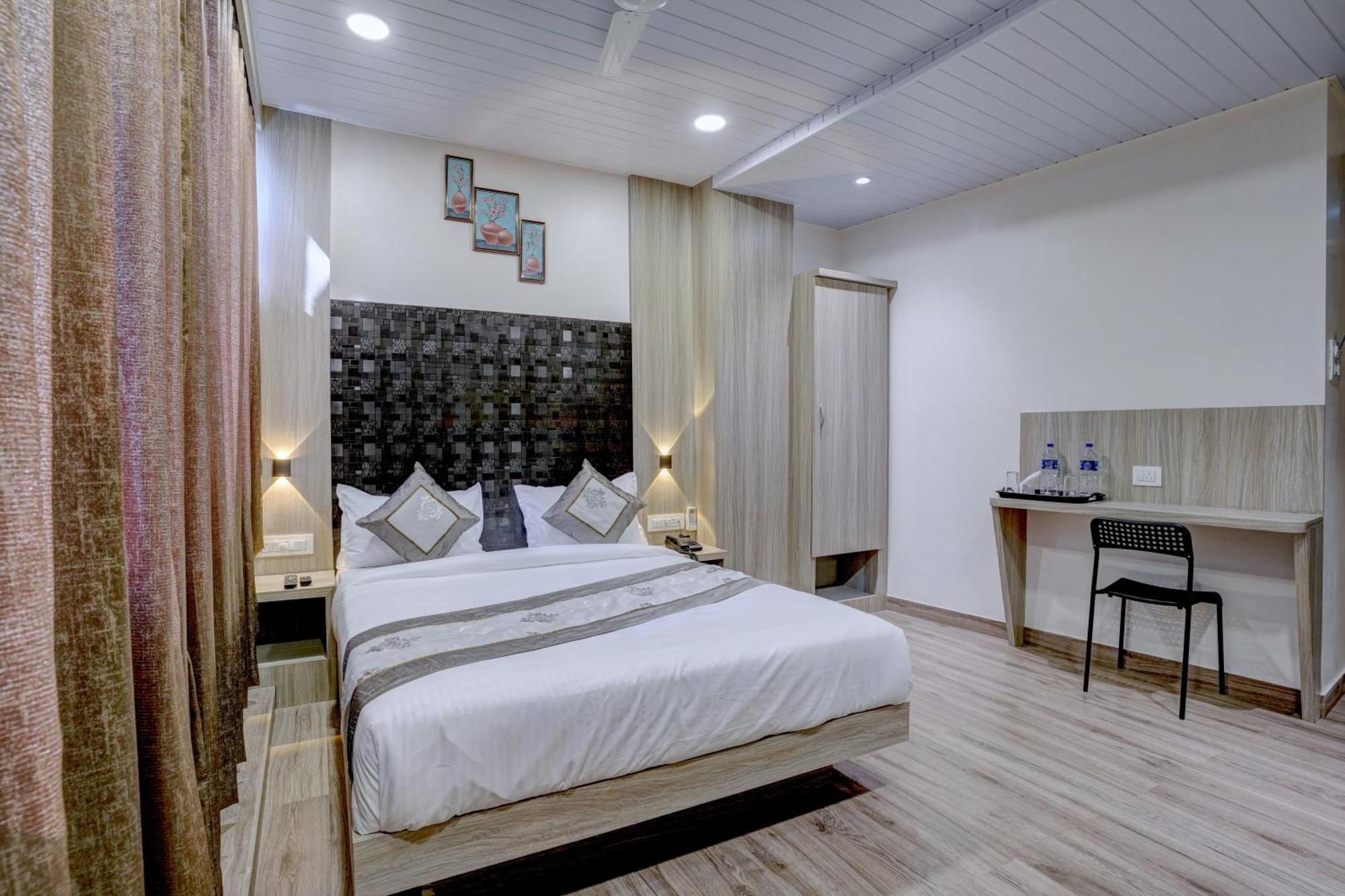 Hotel Arts International มุมไบ ภายนอก รูปภาพ