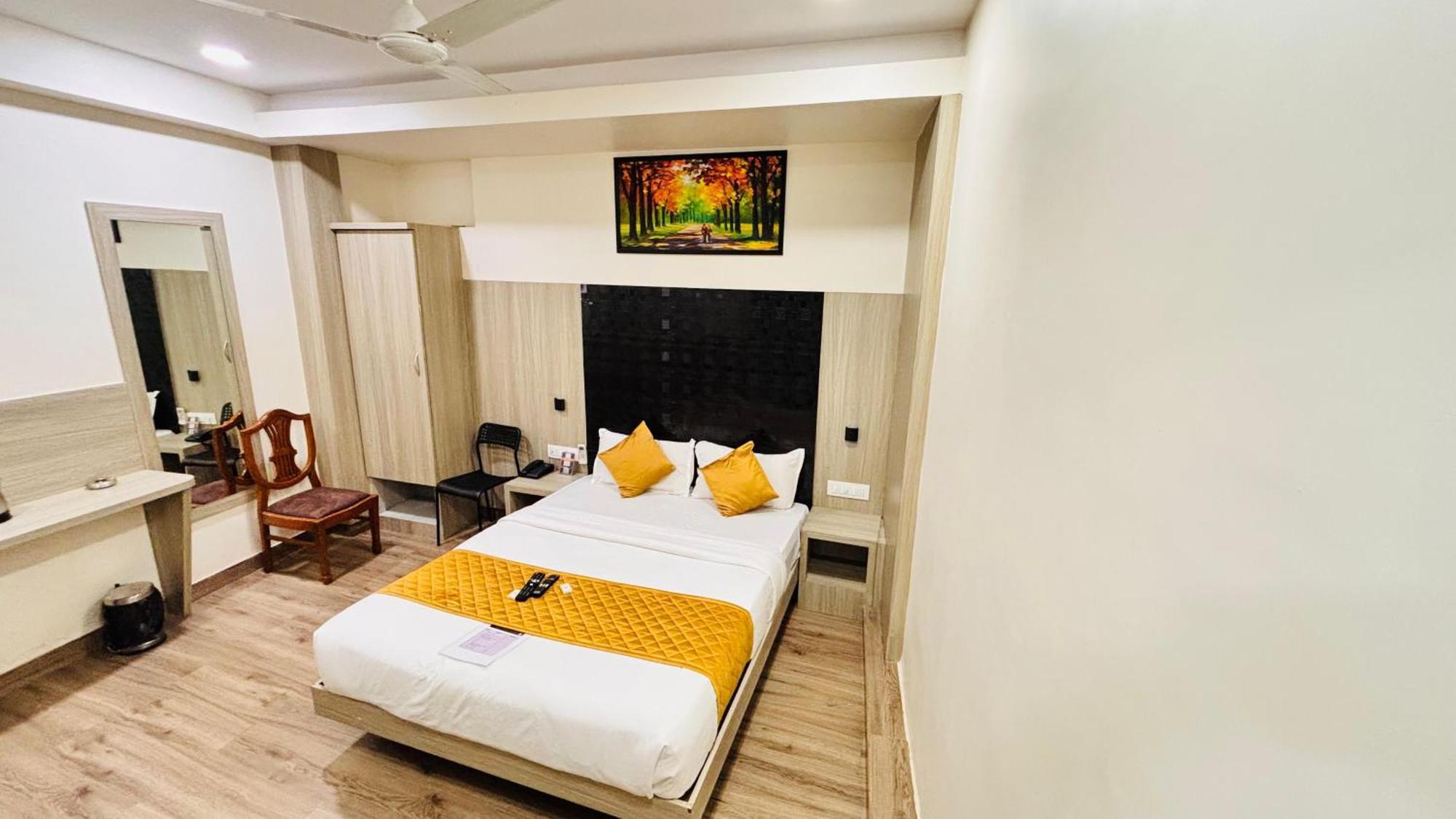 Hotel Arts International มุมไบ ภายนอก รูปภาพ